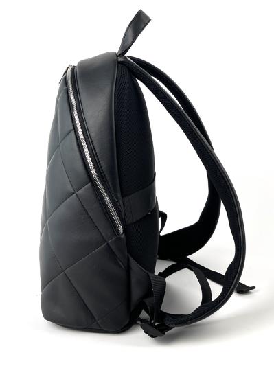 Фото товара: рюкзак з відділенням для ноутбука 240122 чорний. Фото - 3.