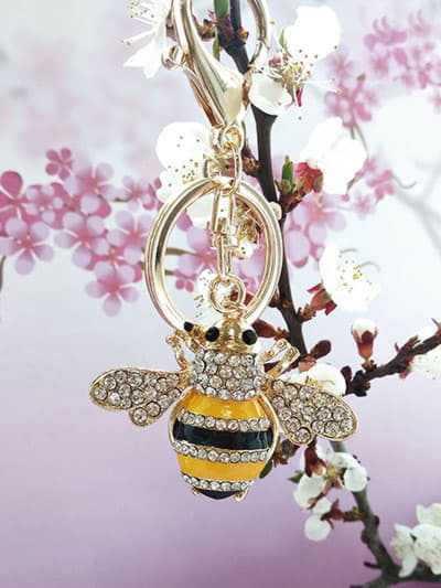 Молодіжний брелок бджола із стразами золото. Зображення товару, вид 1