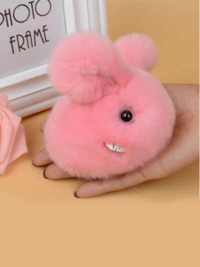 Брендовий брелок кролик хутровий з ремінцем рожевий. Зображення товару, вид 3