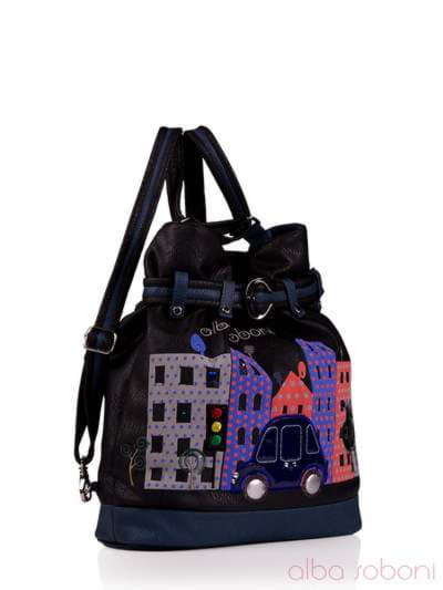 Модна сумка - рюкзак з вышивкою, модель 130873 чорний. Зображення товару, вид збоку.