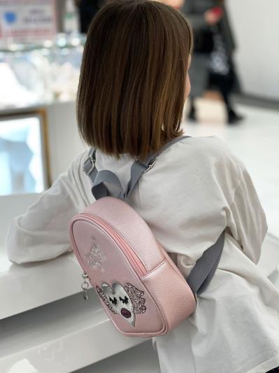 Фото товара: дитячий рюкзак 2236 рожевий-перламутр. Фото - 4.