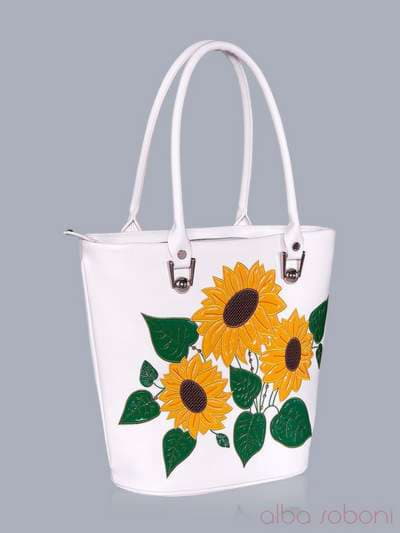 Літня сумка з вышивкою, модель 150701 білий. Зображення товару, вид збоку.