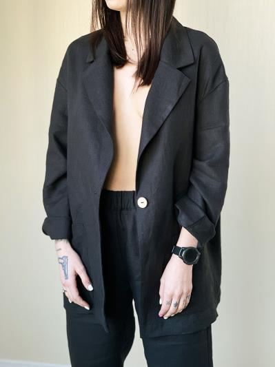 Фото товара: лляний жіночий піджак чорний. Фото - 3.