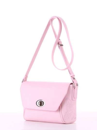Молодіжна сумка маленька з вышивкою, модель 180125 св. рожевий. Зображення товару, вид ззаду.