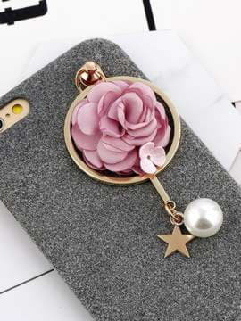 Стильний брелок-підвіска на телефон квітка бузкова в кільці золото. Зображення товару, вид 2