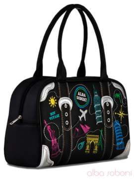 Шкільна сумка з вышивкою, модель 120771 чорний. Зображення товару, вид збоку.