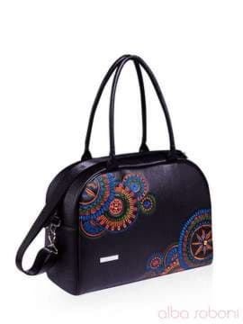 Модна сумка - саквояж з вышивкою, модель 151431 чорний. Зображення товару, вид збоку.