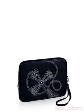 Жіноча сумка для планшета з вышивкою, модель 141044 чорний. Зображення товару, вид збоку.