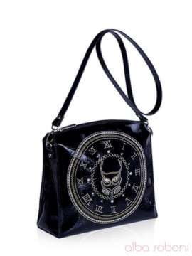Брендова сумка з вышивкою, модель 141320 чорний. Зображення товару, вид збоку.