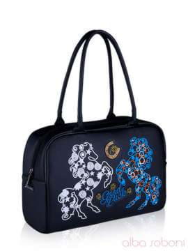 Модна сумка з вышивкою, модель 141531 чорний. Зображення товару, вид збоку.