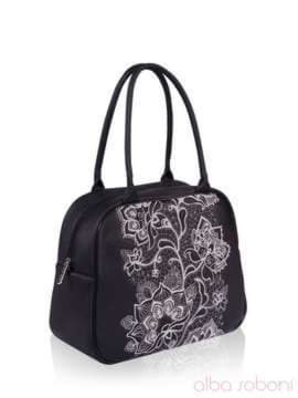 Молодіжна сумка з вышивкою, модель 161243 чорний. Зображення товару, вид збоку.