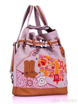 Жіноча сумка - рюкзак з вышивкою, модель 130871 льон бежевий. Зображення товару, вид збоку.