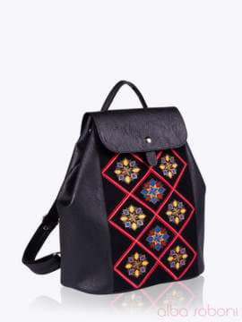 Стильний рюкзак з вышивкою, модель 152314 чорний. Зображення товару, вид збоку.