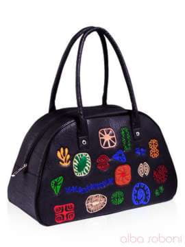Шкільна сумка - саквояж з вышивкою, модель 151647 чорний. Зображення товару, вид збоку.