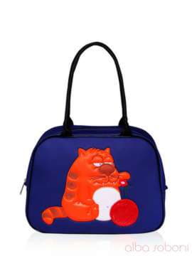 Брендова сумка з вышивкою, модель 151113 синій. Зображення товару, вид спереду.