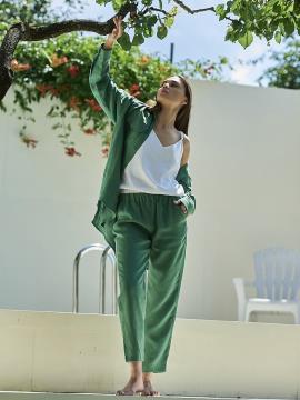 Фото товара: лляні брюки зелені. Фото - 2.