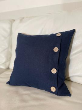 Фото товара: декоративна лляна подушка темно-синя. Фото - 1.
