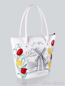 Літня сумка з вышивкою, модель 141135 білий. Зображення товару, вид збоку.