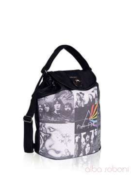 Брендова сумка - рюкзак з вышивкою, модель 141487 чорний. Зображення товару, вид збоку.