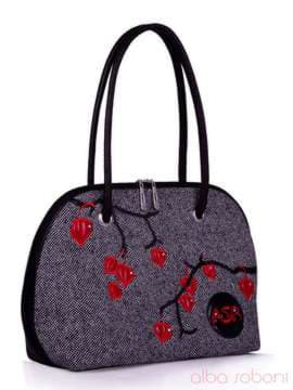 Модна сумка з вышивкою, модель 120353 чорний. Зображення товару, вид збоку.