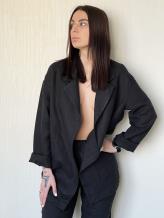 Фото товара: льняной женский пиджак черный. Фото - 1.