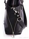 Модна сумка з вышивкою, модель 162362 чорний. Зображення товару, вид додатковий.