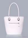 Модна сумка з вышивкою, модель 150704 білий. Зображення товару, вид ззаду.