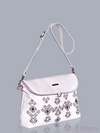 Літня сумка - рюкзак з вышивкою, модель 150772 білий. Зображення товару, вид збоку.