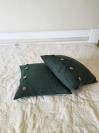 Фото товара: декоративна лляна подушка зелена. Фото - 3.